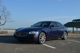 Illustration for article titled Heinously Unreliable Used Car Battle of the Week: Executive Sedans